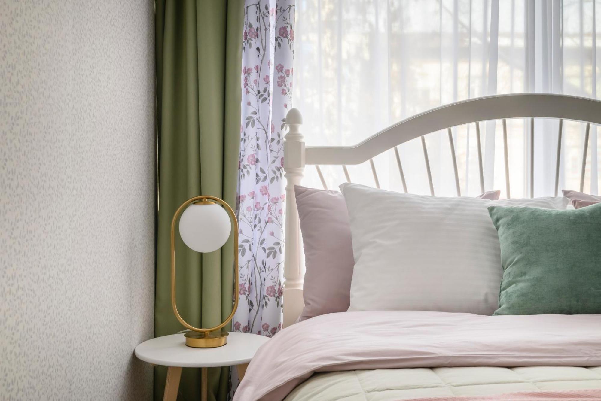 Mid-Century Charm Apartments В Центре Алматы Extérieur photo
